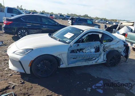 2023 Toyota Gr86 Premium из США, поврежденный, VIN JF1ZNBF18P8762935